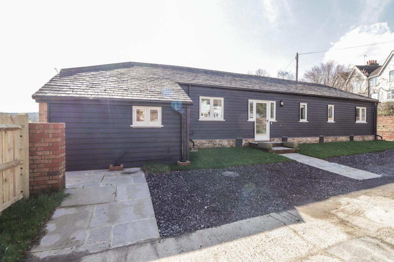 The Cowshed Villa Battle Exterior foto